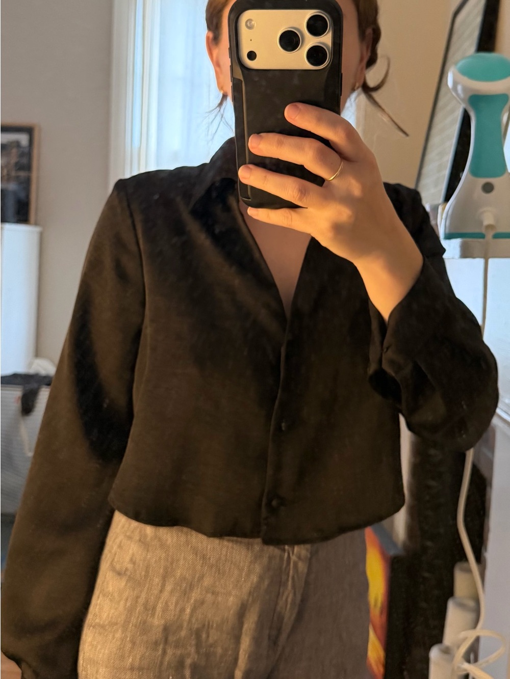 Black Cropped Button-Front Silk Shirt - Women
